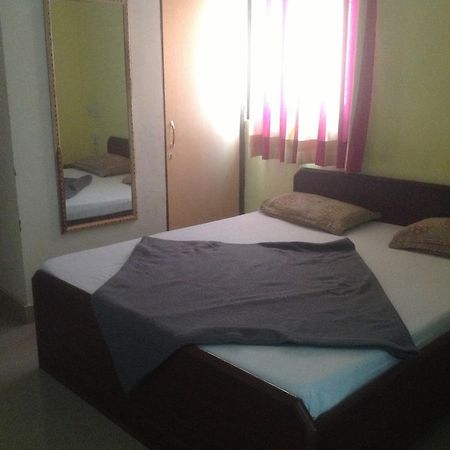 Hotel Kamal Kunj Jaipur Ngoại thất bức ảnh