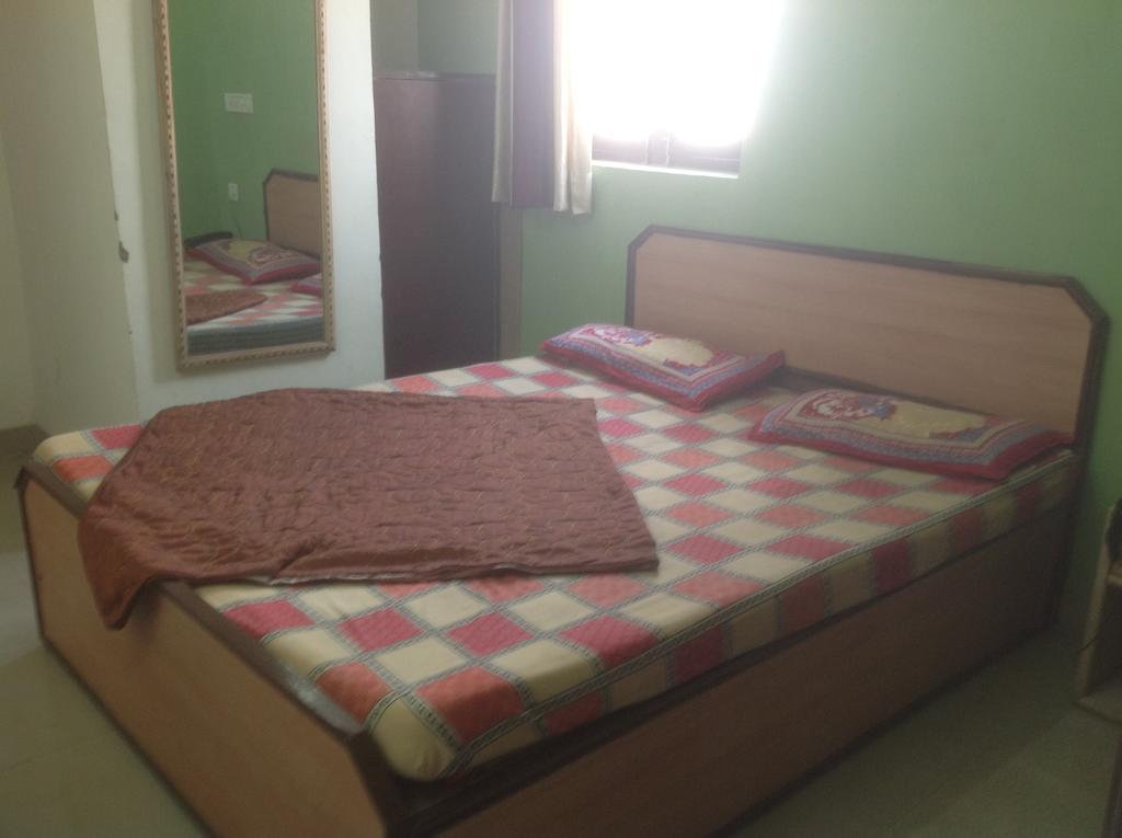 Hotel Kamal Kunj Jaipur Phòng bức ảnh